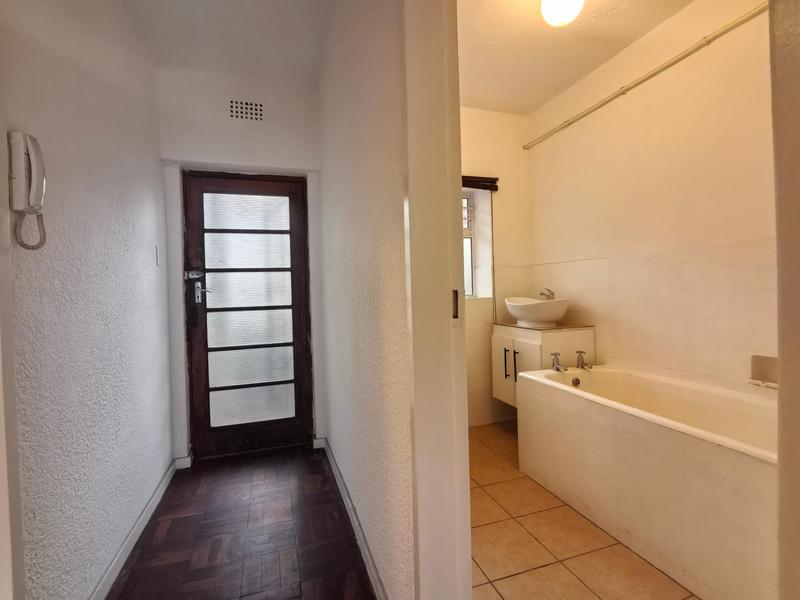 0 Bedroom Property for Sale in Oranjezicht Western Cape